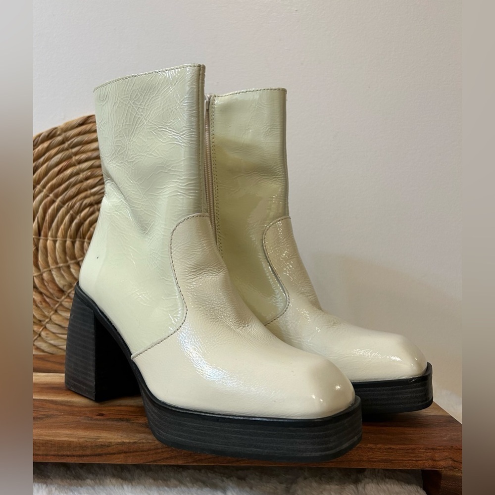 Free People Ruby Shine Platform Boot in White Size 38.5 - Picture 4 of 15